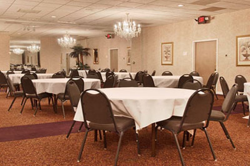Ramada By Wyndham Henderson/Evansville Exterior photo